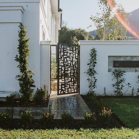 Quiet Hideaway Apartment Somerset West Ngoại thất bức ảnh